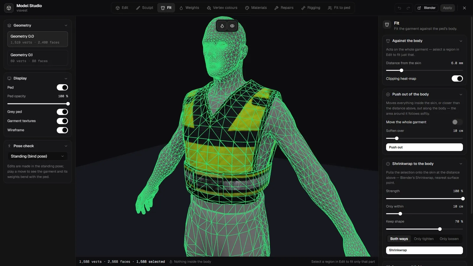 Model Studio in Fit mode with the clipping heat-map on and the Push out of the body and Shrinkwrap settings